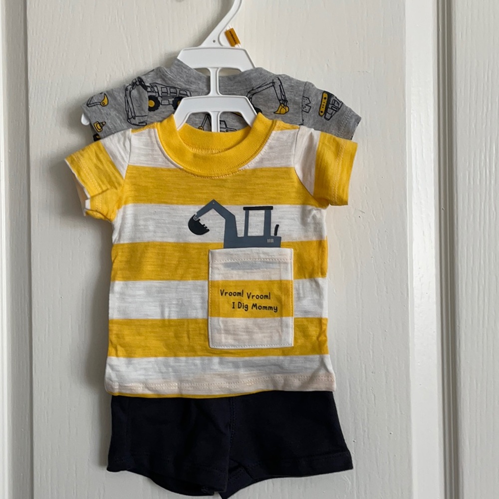 Brand new newborn baby clothes set